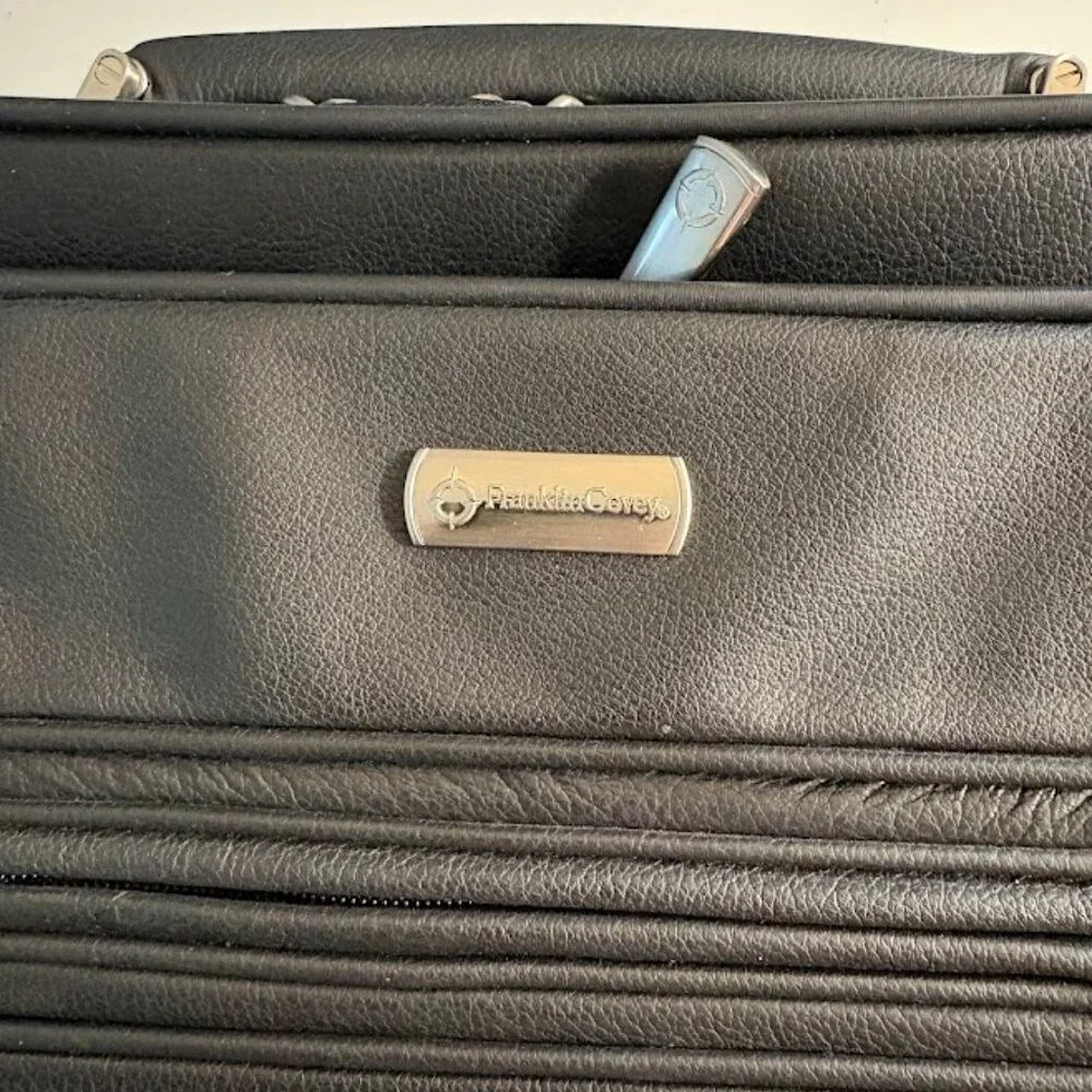 Franklin Covey Genuine Leather Rolling Office /Suitcase